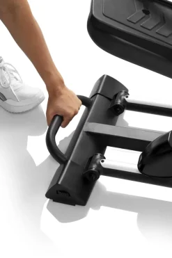 Ellittica Hammer SpeedMotion II con volano anteriore