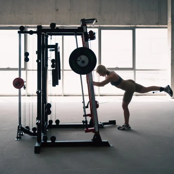HMS Cyklop 3 Smith Machine